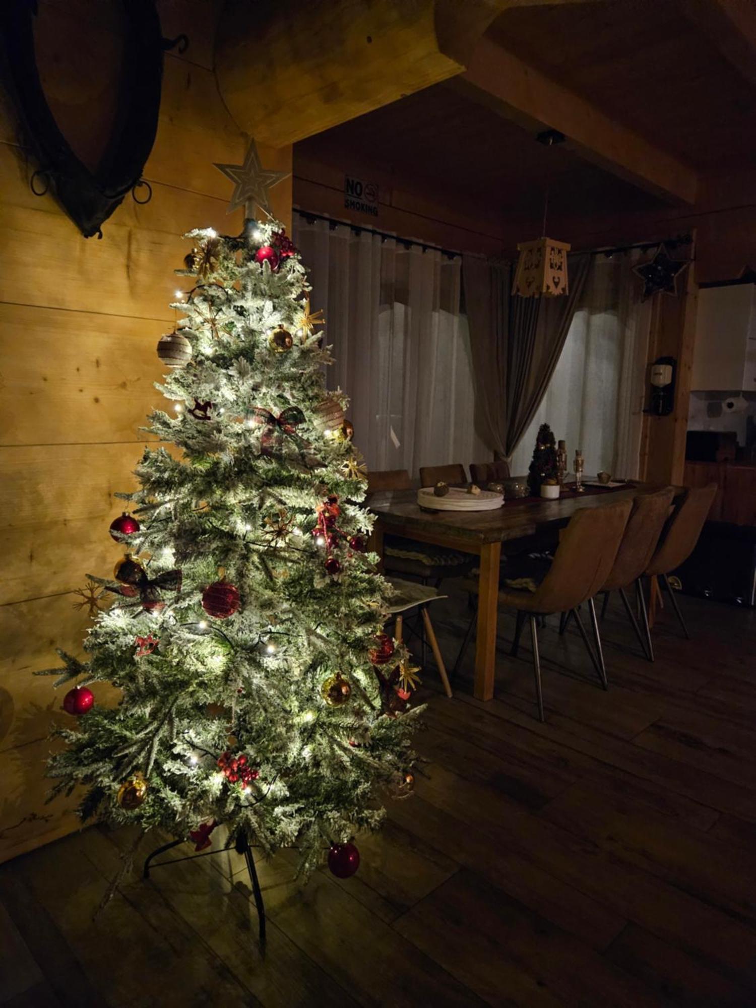 Goralska Chatka 3 Highland Cottage - Jacuzzi, Sauna, Split Ac, Private Parking, Mountains View ซาโกปาเน ภายนอก รูปภาพ