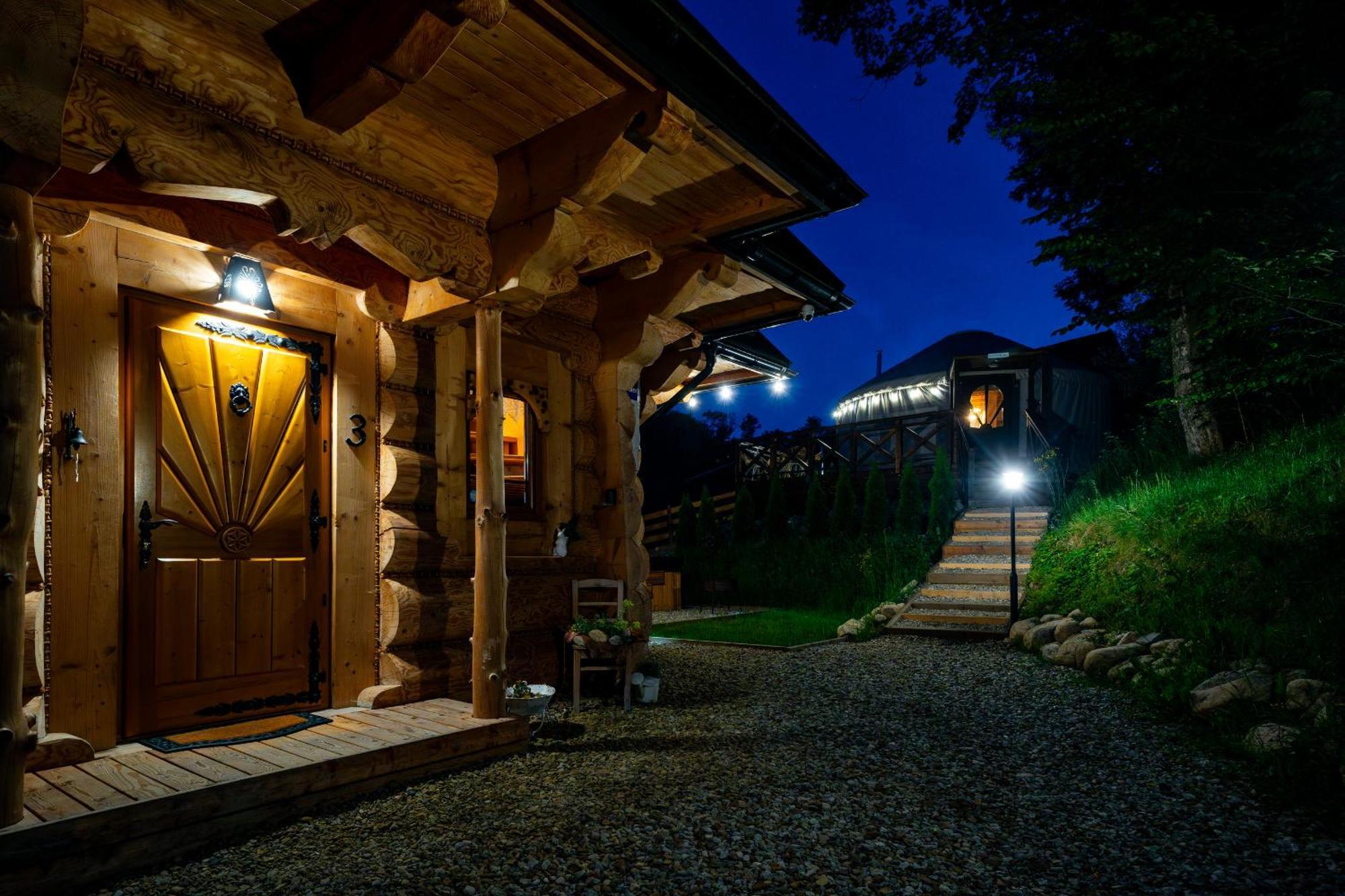 Goralska Chatka 3 Highland Cottage - Jacuzzi, Sauna, Split Ac, Private Parking, Mountains View ซาโกปาเน ภายนอก รูปภาพ