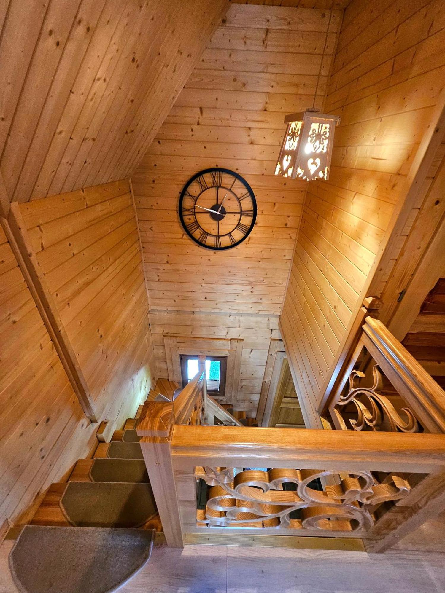 Goralska Chatka 3 Highland Cottage - Jacuzzi, Sauna, Split Ac, Private Parking, Mountains View ซาโกปาเน ภายนอก รูปภาพ