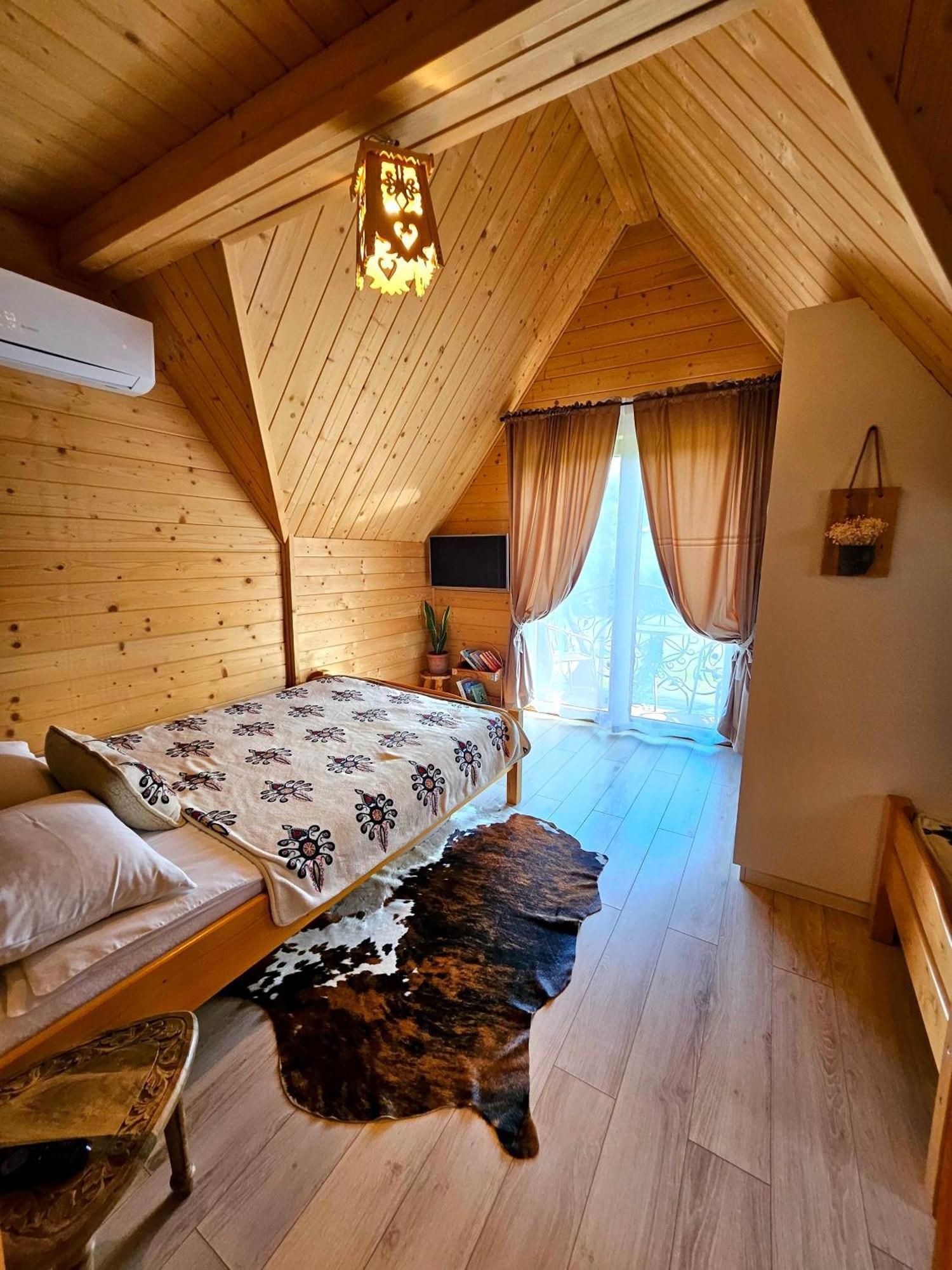 Goralska Chatka 3 Highland Cottage - Jacuzzi, Sauna, Split Ac, Private Parking, Mountains View ซาโกปาเน ภายนอก รูปภาพ