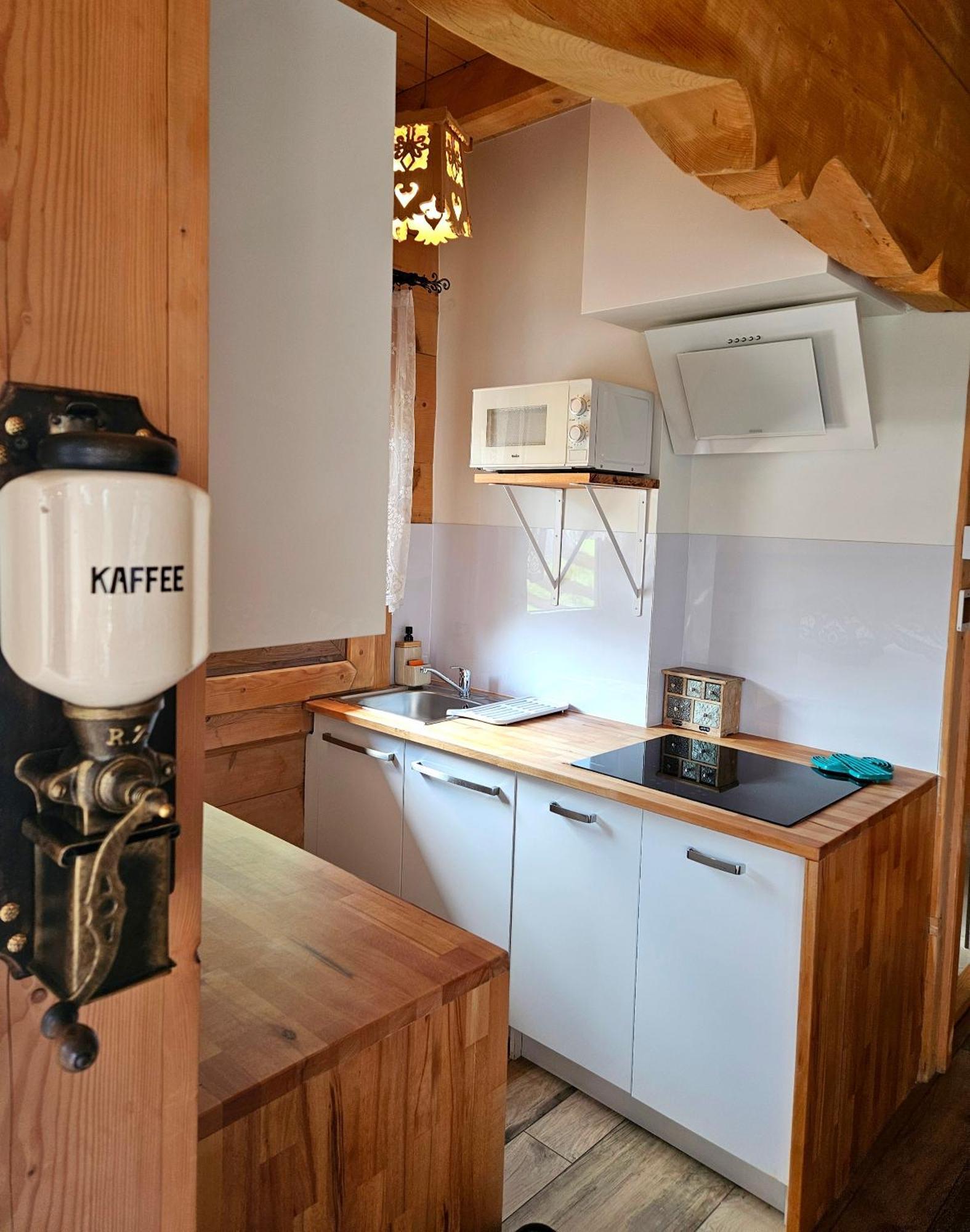 Goralska Chatka 3 Highland Cottage - Jacuzzi, Sauna, Split Ac, Private Parking, Mountains View ซาโกปาเน ภายนอก รูปภาพ